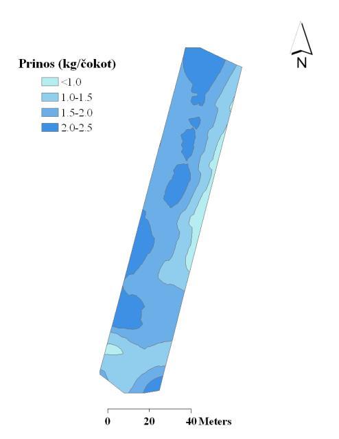 izdvojenih delova parcele (različite nijanse boje) koji predstavljaju pojedine klase elmenata prinosa.