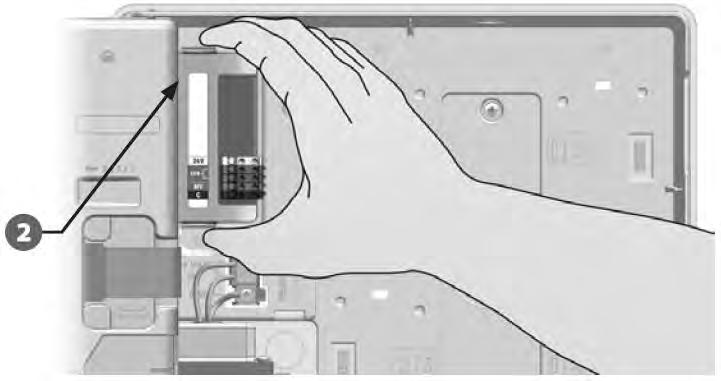 Ugradnja modula Ugradnja BM-LXME Baznog modula Instalirajte BM-LXME Bazni modul u utor za module 0.