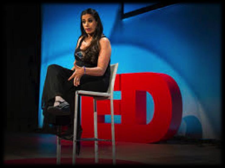 Maysoon Zayid, američka glumica i komičar poreklom iz Palestine, rođena 1974. u Nju Džersiju je patila od cerebralne paralize.