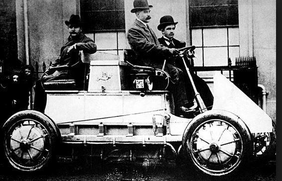 2.3. Razvoj hibridnih cestovnih motornih vozila Prva hibridna vozila napravljena su u zemljama koje danas nisu velesile automobilske industrije, Belgiji i Austriji.