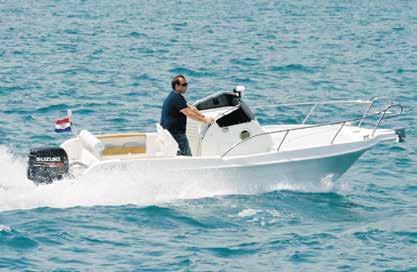 40 ARBA 555 OPEN ARBA NAUTIKA In addition to its cabin cruisers, Arba has introduced the new Arba 555 Open, a pasara class boat that is seaworthy, simple and spacious, and can reach speeds of up to