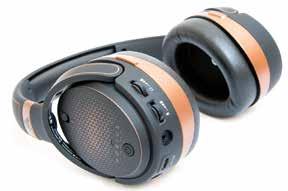 TEST AUDEZE MOBIUS 3D REVOLUCIJA piše: Josip Crnički Audeze, američka tvrtka poznata po svojim high-end slušalicama s planar-magnetnim zvučničkim jedinicama i brojnim nagradama koje su osvojili,