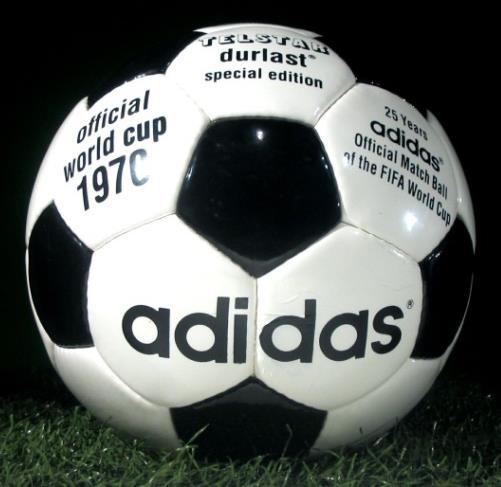 1970. SP Meksiko Adidas Telstar Kao i sve ostale lopte tada, Adidasova lopta Telstar bila je u potpunosti naĉinjena od koţe, ali za razliku od ostalih lopti, imala je 32 ruĉno povezana panela (12