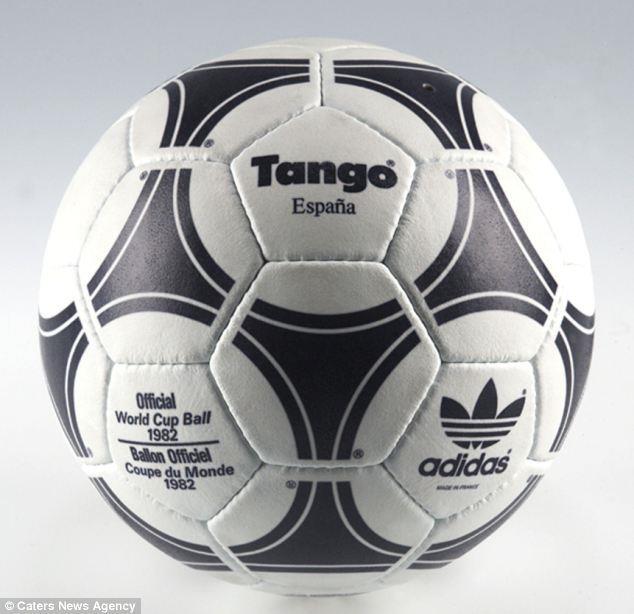 1982. SP Španjolska Adidas Tango Espana Prvotni izgled Tanga iz 1978. neznatno je promijenjen 1982. Pa ipak loptu Tango España karakterizira velika tehniĉka inovacija.