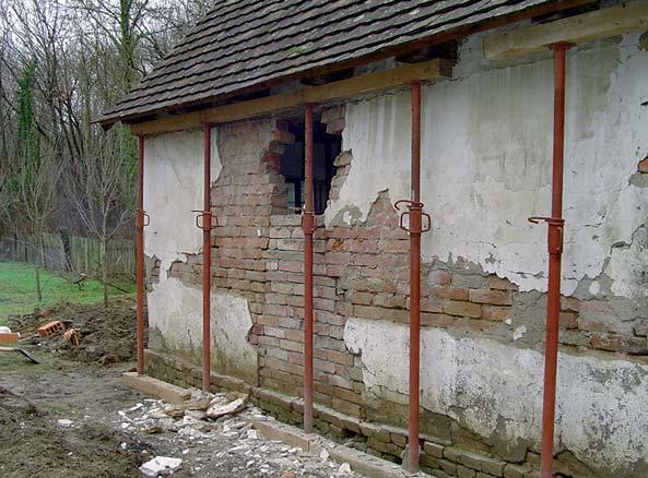 Tradicijska Kuća Slavonije i Baranje Priručnik za obnovu Sanacija temelja
