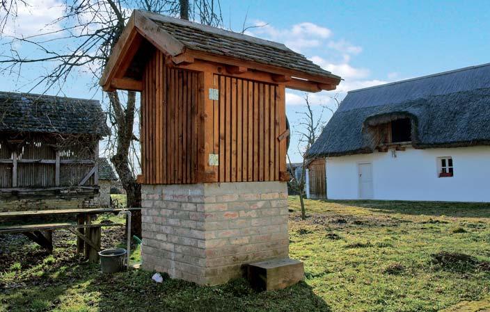 Priručnik za obnovu Tradicijska Kuća Slavonije i Baranje Instalacije Instalacije u stambenoj izgradnji predstavljaju tehničke sustave koji su smišljeni i izvedeni kako bi se osnovne ljudske potrebe -