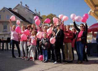 predsjednici udruge Vesni Jelinčić čestitala je i uručila simboličan ček donacije u vrijednosti 5.000 kuna. 15. listopada 2017. u podne uključili smo se u kampanju "U listopadu nosimo roza!