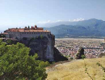 Ni danas se ne zna kada je osnovan prvi manastir u Meteori, ali se zna da su već od 11.