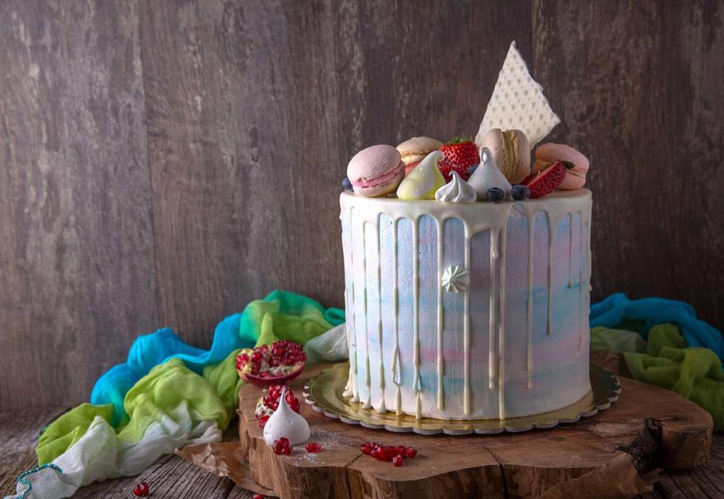 Making Baking Awesome! Po narudžbi To order. torte cakes. Kako bismo upotpunili Vaše slavlje i posebne prigode u životu, s ljubavlju pravimo torte po Vašim željama.