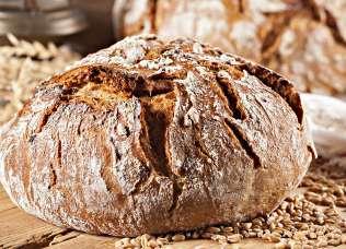 hljebovi/bread. Bavarski hljeb / Bavarian bread Zbog velikog učešća raževog brašna (60%), bavarski hljeb ima produženu svježinu.