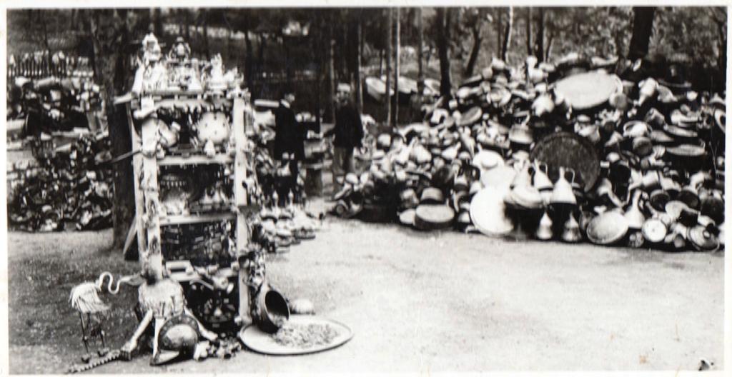 Broj Broj 57-58 51 Rekvizicija bakra i bronze u Travniku, tokom 1914 6. 32 Narednu, 1915. godinu obilježile su internacije.