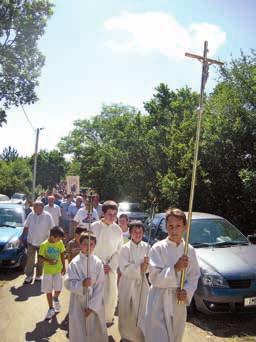 Prvi dan predvodio ju je fra Rafo, drugi dan fra Vinko, dok je treći dan predvodio don Petar Čondić, župnik Poljica.