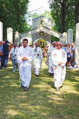 između konačne budućnosti i sadašnjeg stanja povijesti. Znak je ostvarene nade koja povezuje i ujedinjuje sveukupni Božji program spasenja.