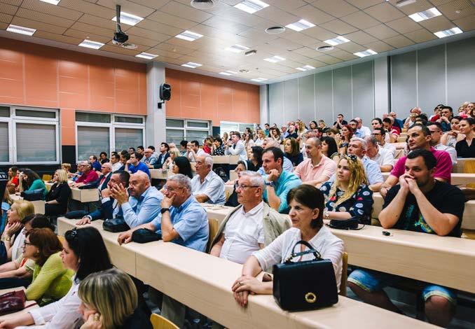 Na pitanje kakvo je danas stanje s mladim kadrom liječnika, imaju li kvalitetno obrazovanje, stručnu literaturu itd., prof.