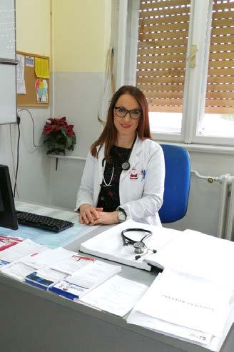 .. Anđela: Susret s glazbom i pjevanjem započeo je već od malih nogu, u Dr. Anđela radi na Odjelu za abdominalnu kirurgiju Kada se javila ljubav prema pjevanju, a kada prema medicini?