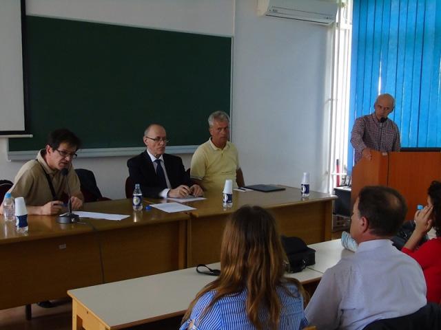 istraživačima koji su dali poseban doprinos u borbi protiv zla. Profesor Vetlesen je u svom širokom naučnom opusu ponudio naučnoj i široj javnosti naučnu istinu o događajima u Bosni 1992 1995.