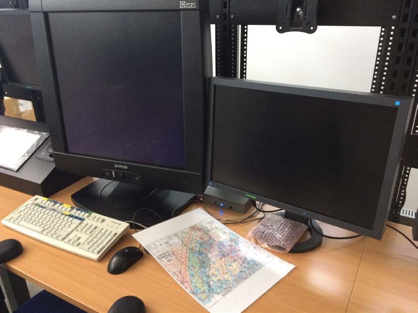 Slika 8: TST radno mjesto bez VCS kutije samostojeći 1k monitor -