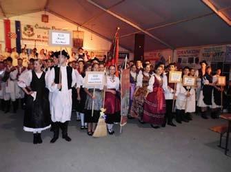 GRADOVI I OPĆINE Čiselsko proščenje v Remetincu 12. I ove godine tradicionalno Čiselsko proščenje v Remetincu organizirano je u čast Blažene Djevice Marije Kraljice Sv. Krunice Majke Božje Čiselske.