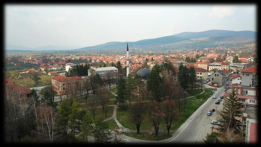 O gradu Bosanski Petrovac je grad i središte istoimene općine u sjevero-zapadnom dijelu Bosne i Hercegovine i dio je Unsko- Sanskog kantona, koji ima izuzetno povoljan geoprometni položaj, jer