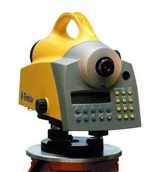 Mjerni sistem digitalnih nivelira se sastoji od: Optičkog sistema; Kompenzatora; CCD kamere; Procesora za