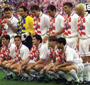 Hrvatski je izbornik bio pod dojmom senzacionalne pobjede kijevskog Dinama usred Barcelone 4:0! Većina igrača ukrajinskog prvaka participirala je i u nacionalnoj momčadi.