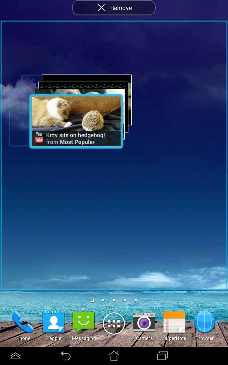 Widgets (Vidžeti) Vidžeti vam omogućavaju da s lakoćom pristupate korisnim i zabavnim aplikacijama na početnom ekranu ASUS tableta, kao svojevrsne prečice do aplikacija.