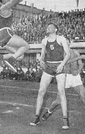 У репрезентацији Југославије Кораћ је дебитовао 1958.године и у њој играо све до прераног одласка 1968.