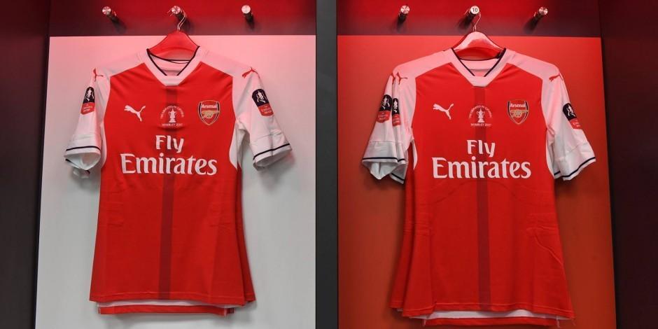 Arsenal FC je najavio rekordno petogodišnje produženje ugovora sa svojim najvećim sponzorom, kompanijom Emirates.