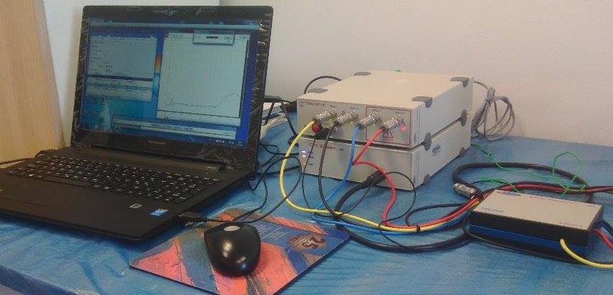 3.1. UREĐAJI I PRIBOR Instrumenti korišteni za elektroforetska mjerenja obuhvaćaju (Slika 9.