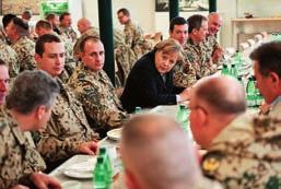 10 Angela Merkel posjetila Afganistan NATO Lana KUNIĆ, foto NATO Tragični događaji u Afganistanu povukli su niz događaja koji su obilježili protekli tjedan.