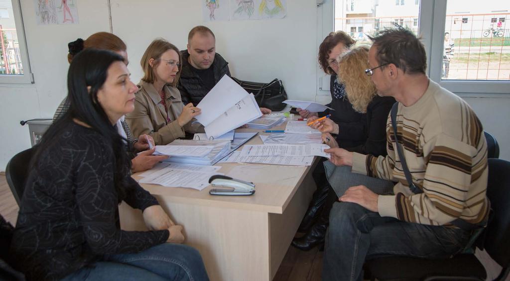 5. Institucije i raspoloživi programi podrške povećanju zapošljivosti bivših raseljenih i interno raseljenih lica u Crnoj Gori Tokom proteklih godina realizovano je nekoliko programa za podršku