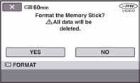 Brisanje svih scena na disku (formatiranje) (nastavak) Formatiranje "Memory Stick Duo" kartice Formatiranjem se brišu sve snimke s "Memory Stick Duo" kartice. 1 Uključite kamkorder.