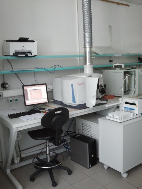 Slika 7. Spektrometar ICP-AES Thermo Fischer icap6300 Duo 4.