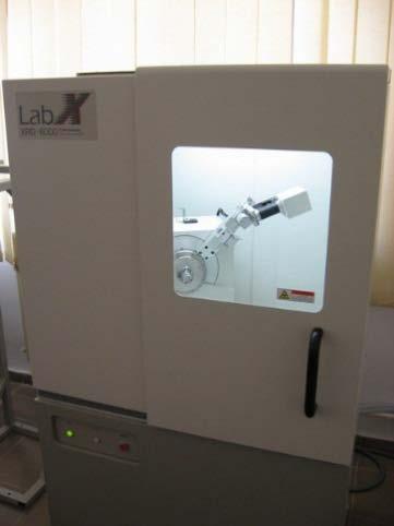 3.3.2. Kvalitativna mineralna rendgenska difrakcijska analiza Kvalitativna difrakcijska analiza (XRD) provedena je na Shimadzu XRD-6000 difraktometru (slika 8).