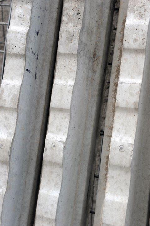 VLAKNA POLIPROPILENSKA VLAKNA Beton armiran polipropilenskim mikrovlaknima Postizanje dodatnog ojačanja betona Smanjena mogućnost nastanka
