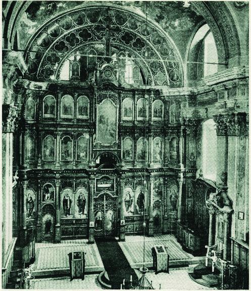 Српска црква је тада добила посебно репрезентативан барокни ентеријер, а након подизања високе декоративне звоничке капе, заузела је доминантни положај у панорами Табана, а као катедрални храм имала