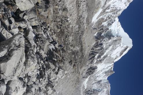 dan Hodanje Ghorak Shep (5165m) - Everest Base Camp (5300m) - Ghorak Shep (5165m) - Lobuche