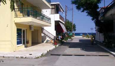 Kuća Babis Nalazi se u novom delu Sartija na oko 110m od najlepšeg dela peščane plaže u Sartiju.