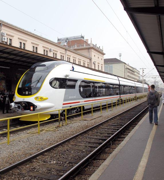 IZVJEŠĆE O POSLOVANJU TRŽIŠNA POZICIJA izgrađena postrojenja za sekcioniranje s neutralnim vodom (PSN): Skrad, Lokve, Drivenik, Sveti Kuzam i Rijeka isporučeno 14 uređaja za osiguranje željezničko