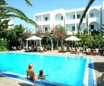 Kyparissia KYPARISSIA BEACH HOTEL *** Hotel se nalazi pored marine u mestu Kyparissia, na oko 250 metara od glavnog trga.