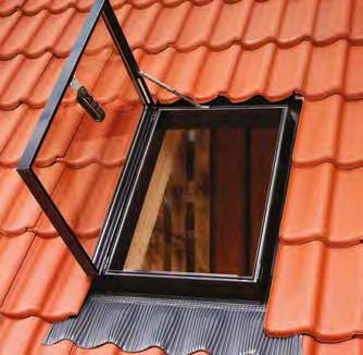 VLT izlaz na krov je posebno dizajniran za nenastanjena i neizolovana potkrovlja. Unutrašnji okvir je napravljen od borovine, a spoljašnji okvir i krilo su od aluminijuma.