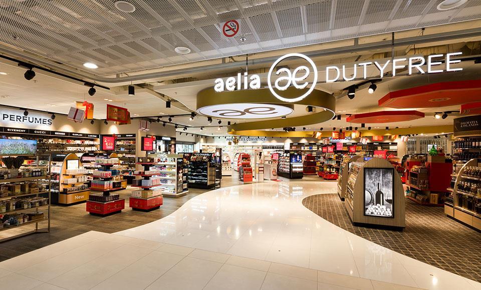 zračne luke, uz kiosk Tiska te TisakMedia prodavaonice, može se pronaći nekoliko prodavaonica, a to su: From Designers With Love, Your Fashion Place i Aelia Duty Free. Slika 3.