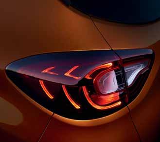 Prepoznatljiv dizajn S novim 17-inčnim aluminijskim naplatcima Emotion je Renault CAPTUR potpuno spreman povesti vas u