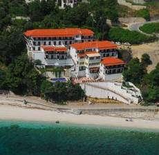 Agios Ioannis www.karaoulanisbeach.gr KARAOULANIS BEACH HOTEL ** Nalazi se na plaži Papa Nero.
