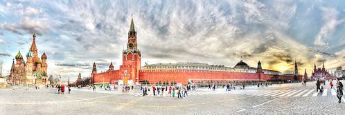 2019 Rusija je najveća zemlja na svetu i potpuno je normalno što su njene prestonice ogromne, impresivne i zaslepljujuće lepe, dvorci i muzeji neprocenjivi, a crkve sa kupolama u obliku šarenih