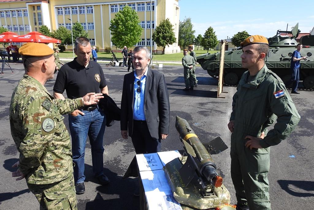 Stričak u vojarni Puma na obilježavanju Dana Oružanih snaga RH 24.5.2019. I u varaždinskoj vojarni 7.
