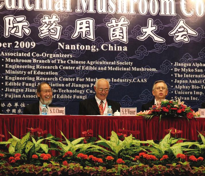 Chang na štandu Dr Myko San Pokretači međunarodnih konferencija o ljekovitim