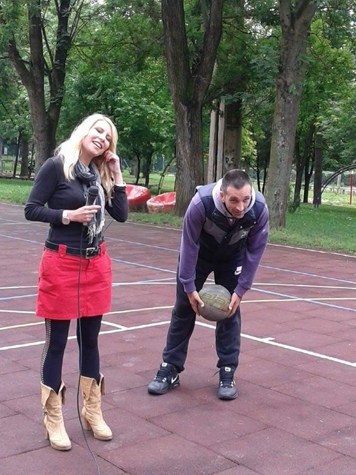 U subotu 30.05.2015.god. u dvorištu naše škole je održan humanitarni turnir "Basket za drugare" koji je organizovao Mitrović Boris, vozač GSP-a, angažovan na prevozu učenika naše škole.