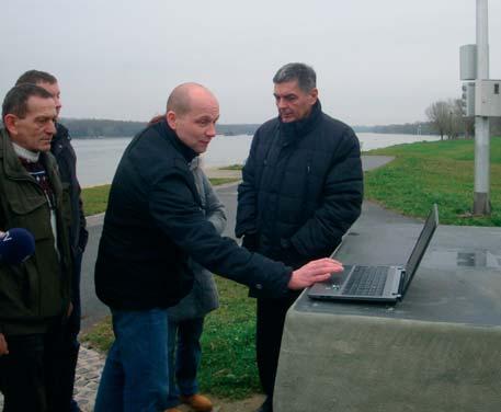 Procesom javne nabave za 61 pčelara početnika osigurana je dodjela jedne košnice, jednog roja, vrcaljka i posuda za med.