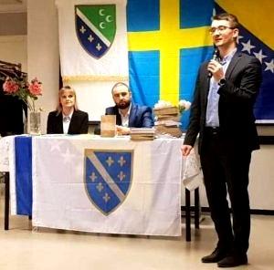 Naime, u organizaciji Udruženja Rubin Eslov, BKF Malmo i Islamske zajednice Bošnjaka u Švedskoj, ovo djelo uspješno je promovisano u Eslovu, Helsingborgu i Malmeu.
